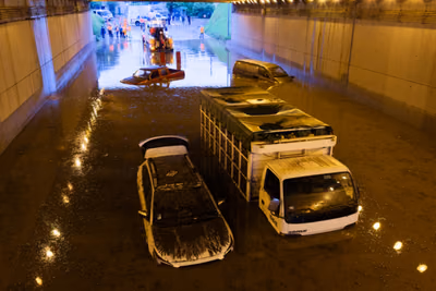 Chile bajo alerta roja por lluvias y tormentas eléctricas