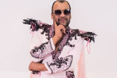 Gustavo Cabaña estrena nuevo show de humor en el Teatro Latino