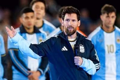 Messi se despide de Argentina entre lágrimas y ovaciones