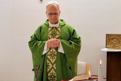 Primera imagen del papa León XIV tras su operación