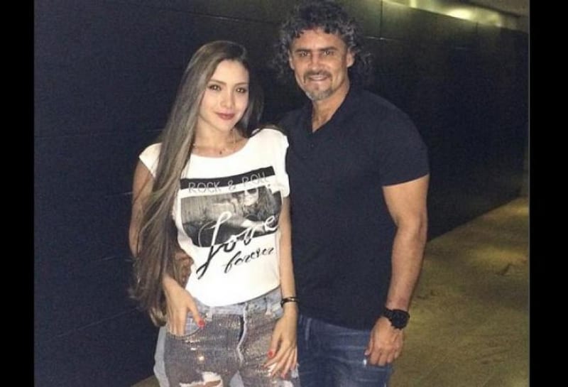 Así es la bella novia del nuevo DT de Cerro