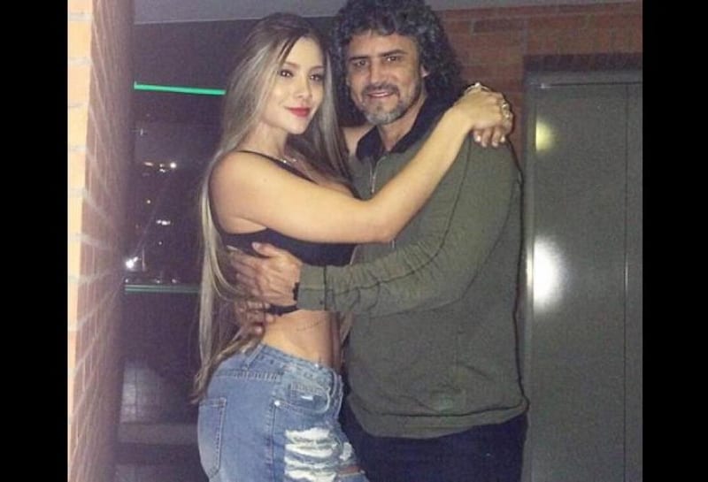 Así es la bella novia del nuevo DT de Cerro