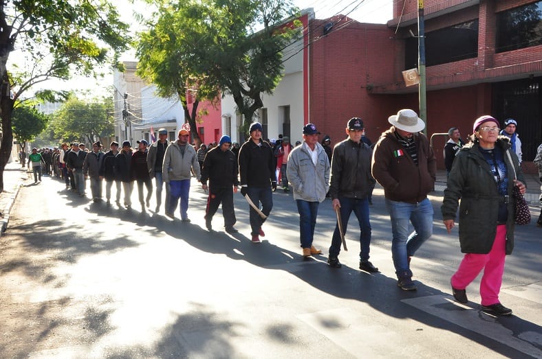 Labriegos seguirán con cierres de calles y piden comprensión a la ciudadanía