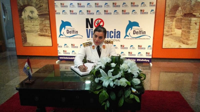 70 mujeres fueron condecoradas como embajadoras de la No Violencia en Paraguay