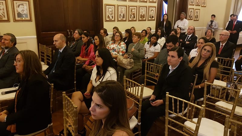«El Manifesto», para combatir la pobreza extrema y empoderar a las niñas