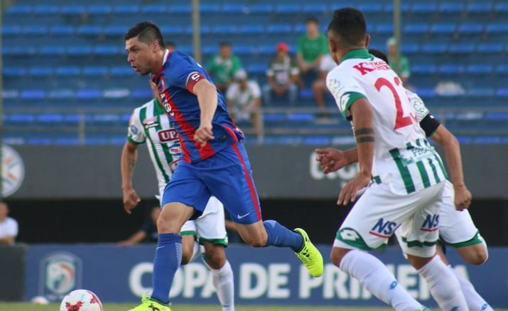 Cerro Porteño golea y está cerca de ser campeón