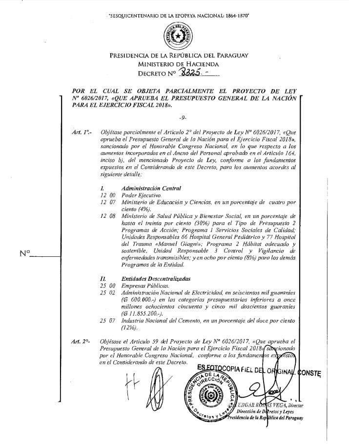 Cartes veta parcialmente ley de presupuesto
