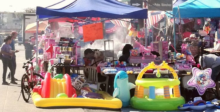 Intenso movimiento comercial por el Día de Reyes