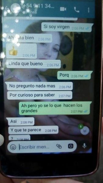 Se hizo pasar por su hija de 11 años y golpeó a su acosador