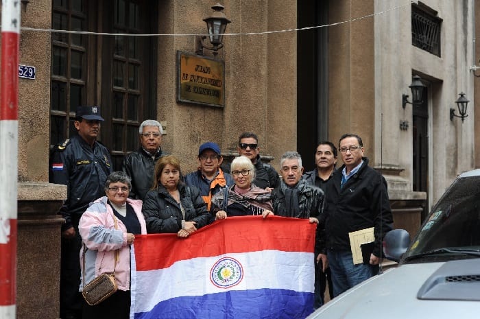 Caja Bancaria: Jubilados denuncian a Victoria Acuña ante el Jurado