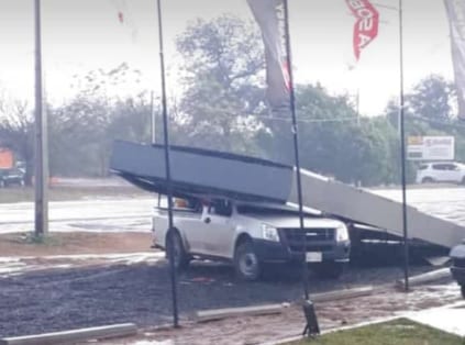 Tormenta con granizada causa daños en Loma Plata