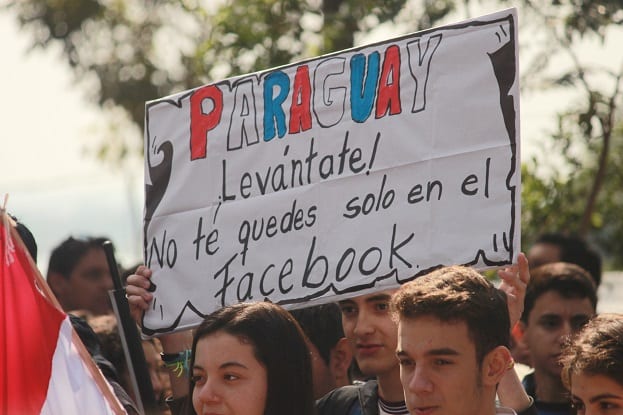 Estudiantes de diversas instituciones se manifiestan contra la corrupción