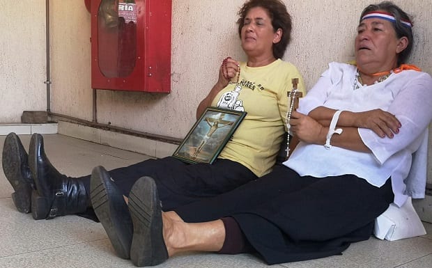 Conflicto por gruta de Ñemby llega a la Fiscalía