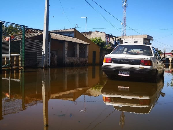 Pobladores del bañado prefieren alquilar antes que vivir en refugios
