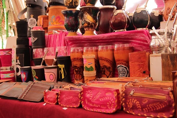 Novedosa artesanía acapara la Expo Tereré