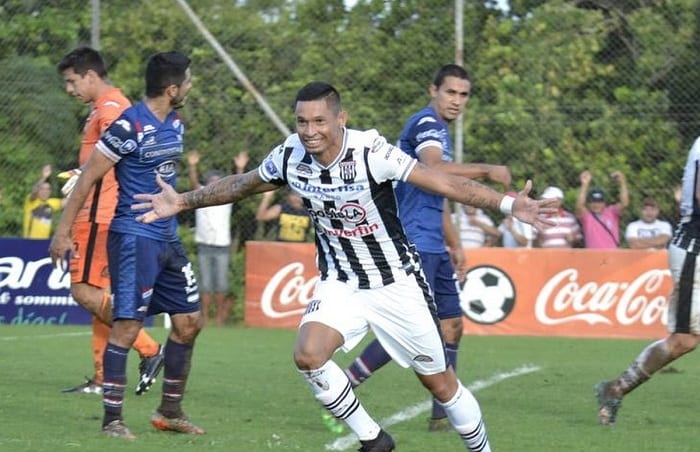 12 futbolistas y exfutbolistas con problemas judiciales