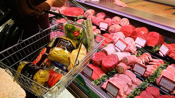 Conozca 10 alarmantes datos sobre el peligro de comer asado