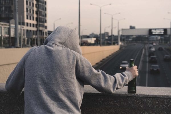 El alcohol: 10 datos sobre la droga legal que más afecta a los jóvenes