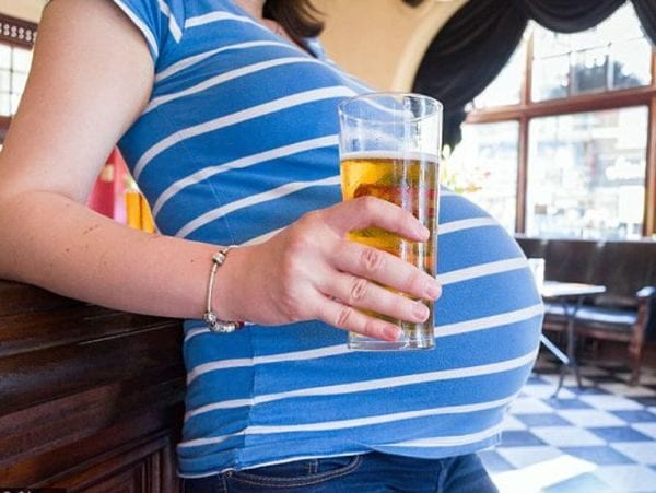 El alcohol: 10 datos sobre la droga legal que más afecta a los jóvenes