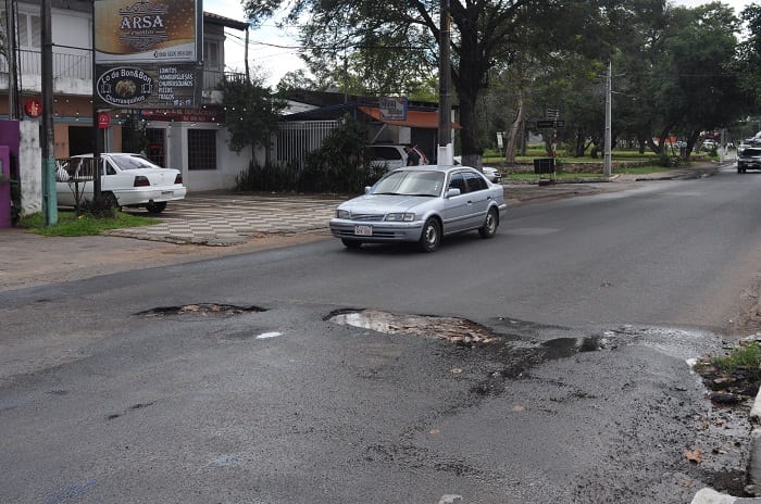 Las calles en mal estado de Lambaré en 12 impactantes imágenes