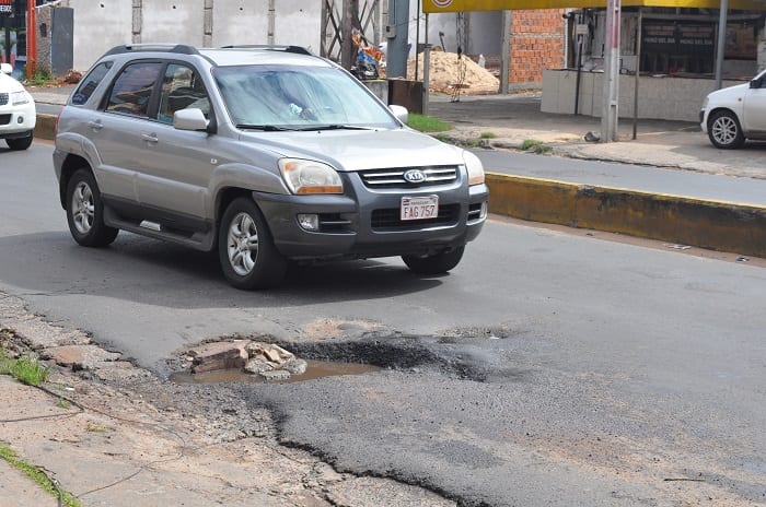 Las calles en mal estado de Lambaré en 12 impactantes imágenes