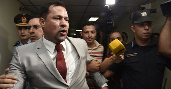 Conozca los 12 políticos con “frondosos antecedentes”