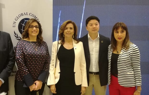 Tienda apuesta a visibilizar desigualdades y cuidado del medioambiente