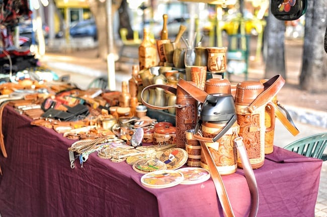Impulsan artesanías para regalos del Día del Padre