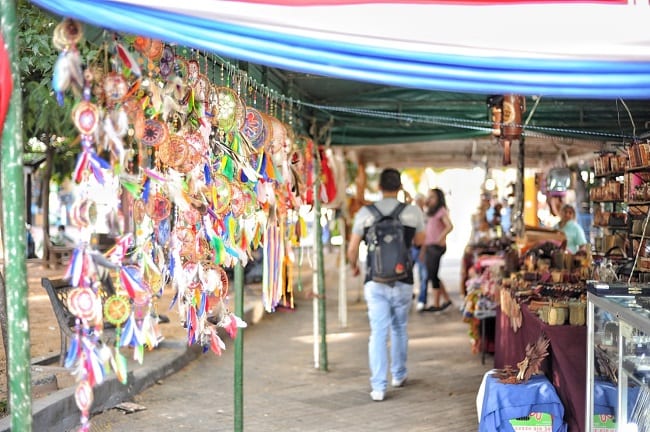 Impulsan artesanías para regalos del Día del Padre