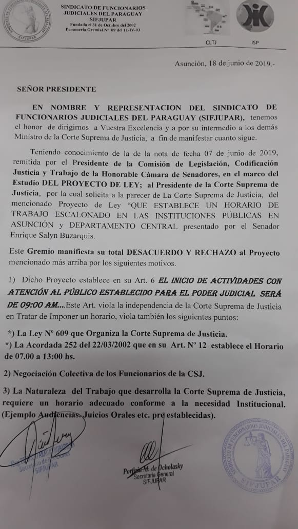 Trabajan solo seis horas y ahora se niegan a arrancar a las 9:00