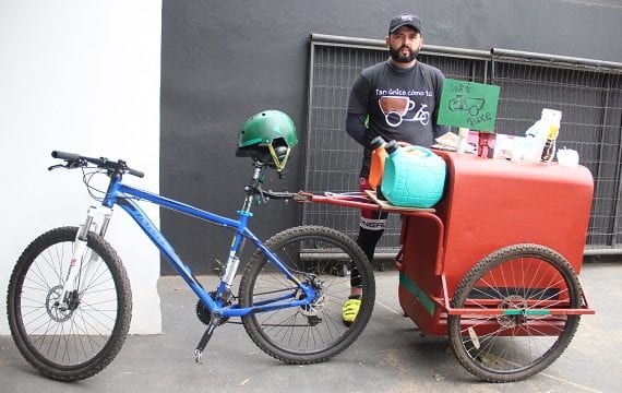 Padre ofrece desayuno y café artesanal para pagar el tratamiento de su hijo