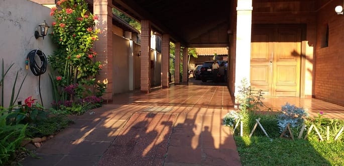 Así es la casa donde ya descansa Oscar González Daher