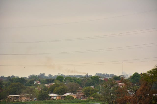 10 impactantes imágenes de la nube tóxica en Asunción