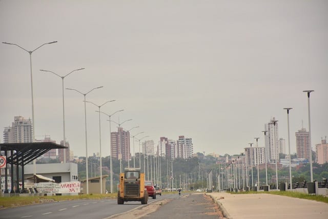 10 impactantes imágenes de la nube tóxica en Asunción