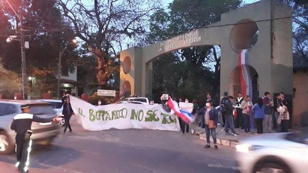 10 datos sobre el conflicto entre el MOPC y los defensores del Botánico