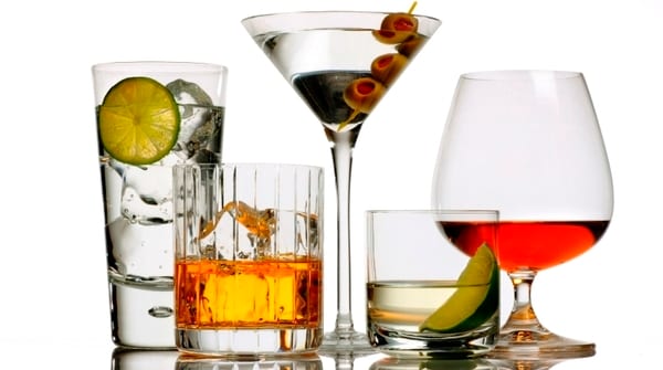 10 peligros poco conocidos sobre el consumo de alcohol