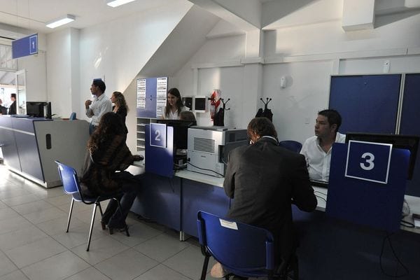 Banquero explica 10 claves para “ganar dinero con ética”
