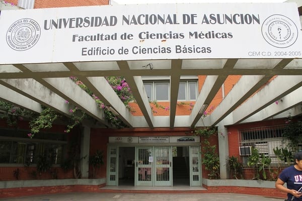 10 claves sobre las “universidades de garage” que ponen en peligro la educación