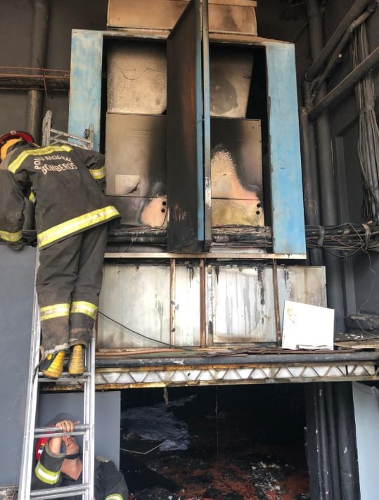 Controlan principio de incendio en el Teatro Latino