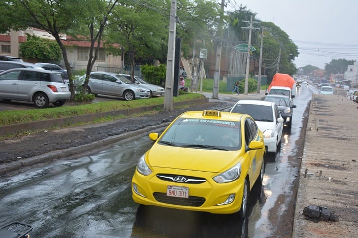 El fiasco del metrobús en 10 tristes imágenes