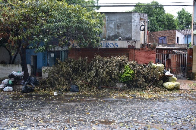 Vecinos de San Vicente reclaman falta de recolección de basura
