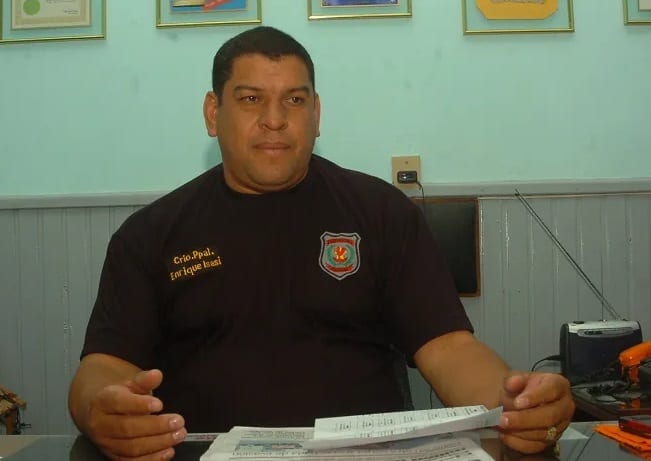 Cartes tiene de guardaespaldas a excomisario protagonista del 31M