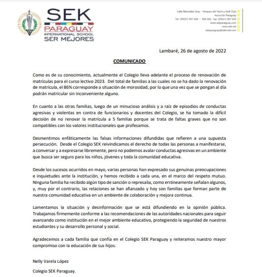 Colegio justifica desmatriculaciones y habla de padres morosos, además de “conductas agresivas”