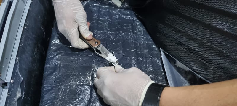Paraguayo detenido en Silvio Pettirossi con 4 kilos de cocaína rumbo a Madrid