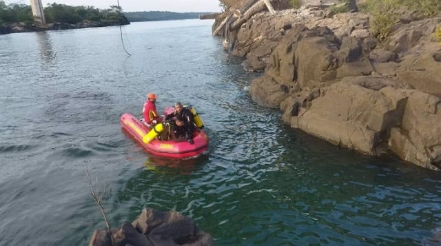 Ocho muertos y nueve desaparecidos tras colapso de puente en Brasil