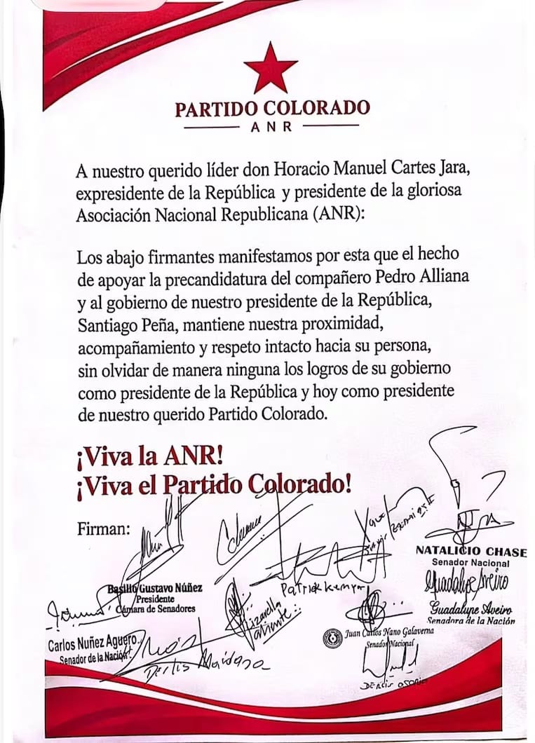Comunicado de los senadores del Partido Colorado.