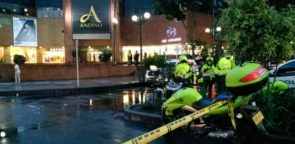 Tres muertos tras atentado terrorista en Bogotá