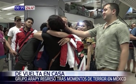 Integrantes del grupo Arapy arribaron al país luego del drama que vivieron en México