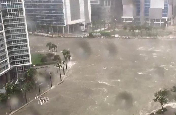 Irma llegó a Florida y se registraron tres fallecidos