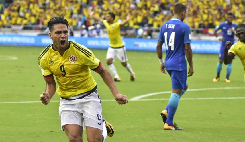 Colombia salva un empate ante Brasil